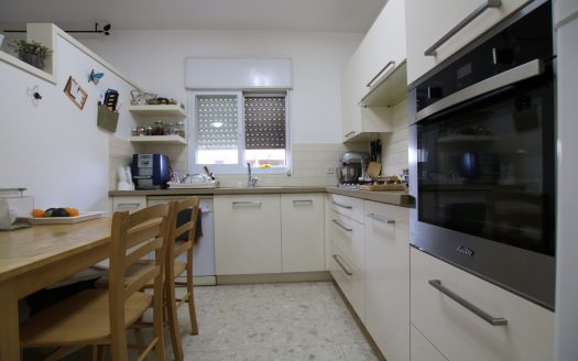 נמכר!!! נמכר!!! נמכר!!!