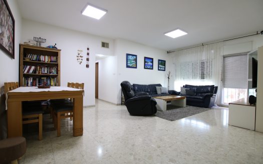 נמכר!!! נמכר!!! נמכר!!!