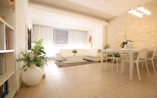 נמכר!!! נמכר!!! נמכר!!!