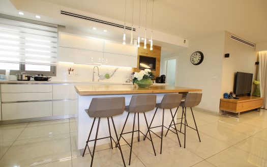 נמכר!!! נמכר!!! נמכר!!!