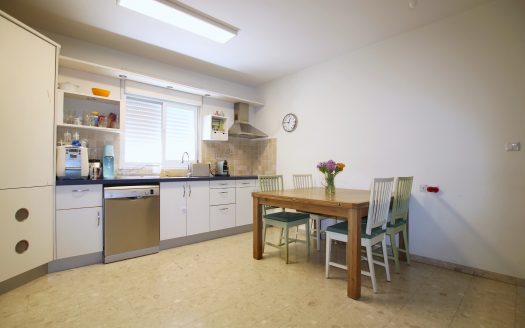 נמכר!!! נמכר!!! נמכר!!!