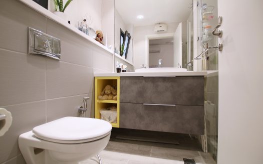 בייצוג בלעדי – למכירה!!!! בשכונת משכנות האומנים קרית מוצקין, פנטהאוז מדהים ביופיו! מרפסת ענקית כ- 150 מ"ר!!!