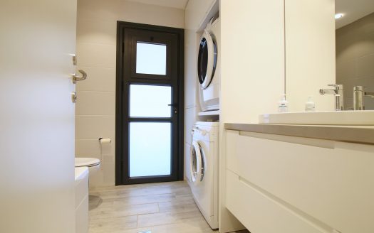 בייצוג בלעדי – למכירה!!!! בשכונת משכנות האומנים קרית מוצקין, פנטהאוז מדהים ביופיו! מרפסת ענקית כ- 150 מ"ר!!!