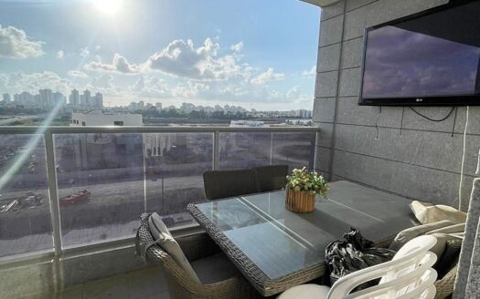 בייצוג בלעדי – למכירה!!! בשכונת אפקה דירת 4 חדרים חדישה בבניין בוטיק!