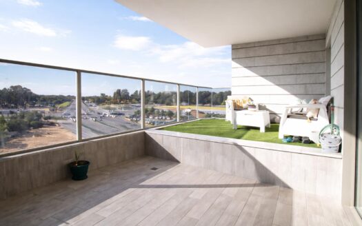 בייצוג בלעדי – למכירה!!! בשכונת נווה גנים קרית מוצקין, דירת 5 חדרים בבניין של דר נופרים! מרפסת שמש 21 מ"ר מערבית לנוף פתוח!