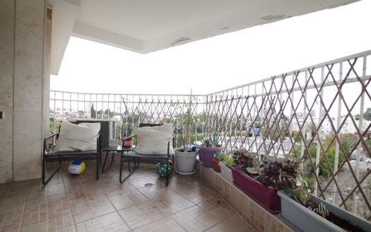 בייצוג בלעדי – למכירה!!! בשכונת נווה גנים קרית מוצקין, דירת 3.5 חדרים מקסימה! מעלית, ממ"ד ומרפסת שמש